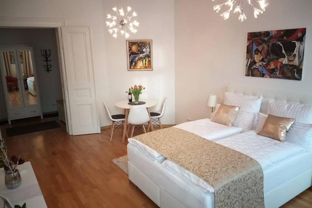 Musikviertel Apartment *